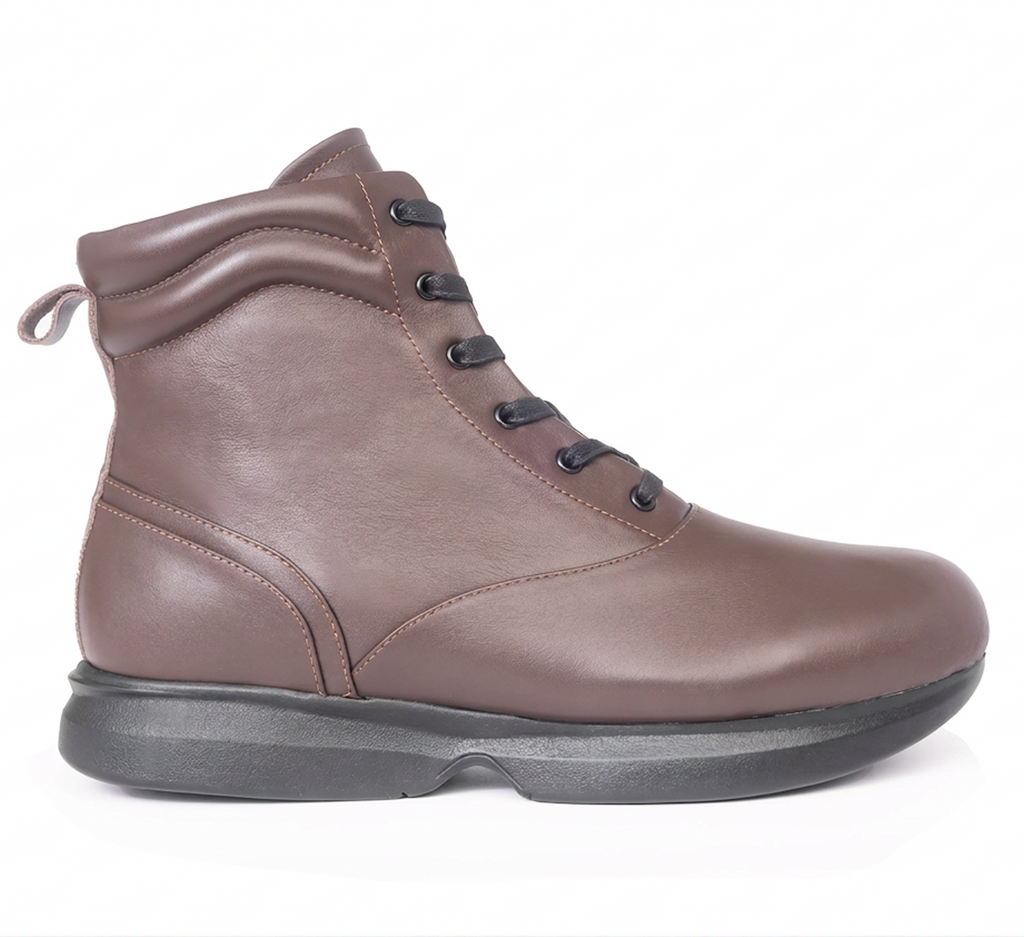 Brown & Black All-Day WOA Boot