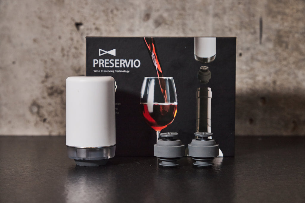 Preservio Automatic Wine Preservation Pump + Bonus 2 Silicone Stoppers