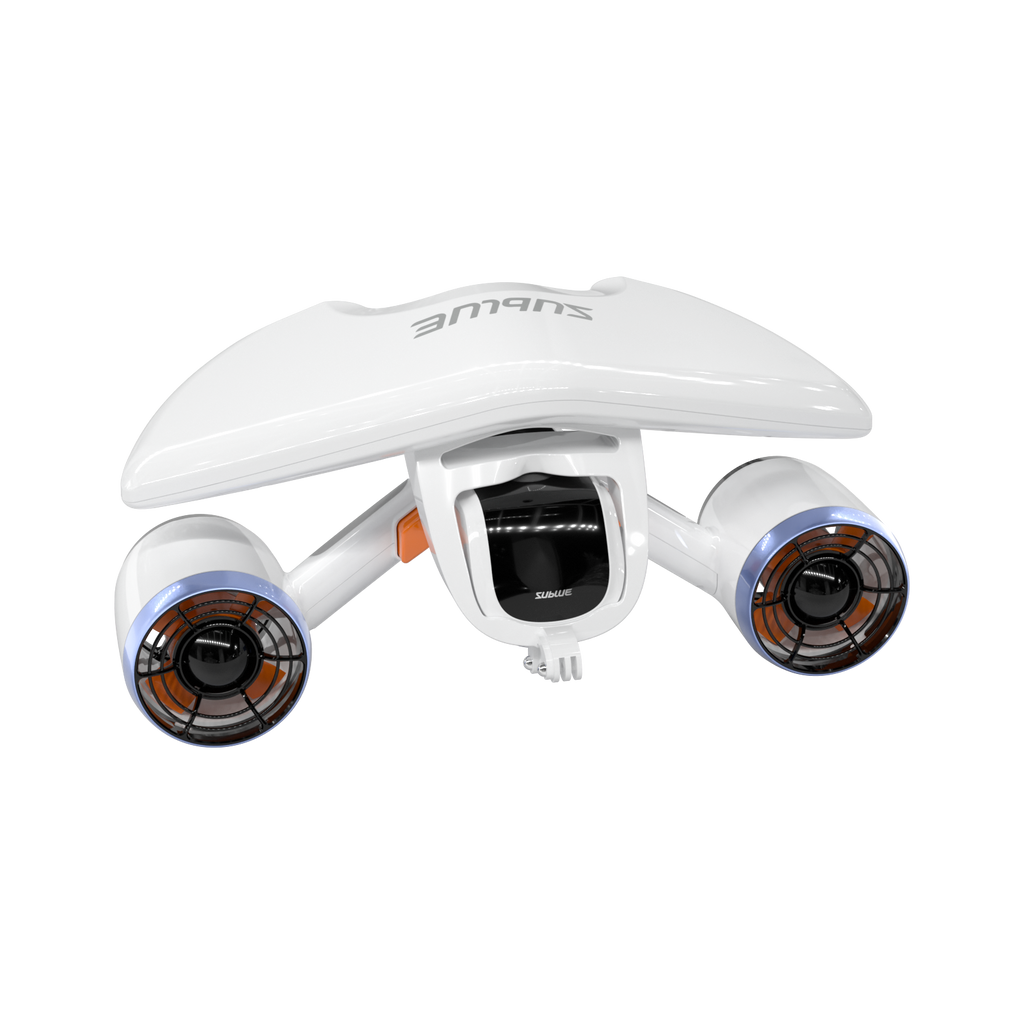 Underwater Fun With This Underwater Scooter