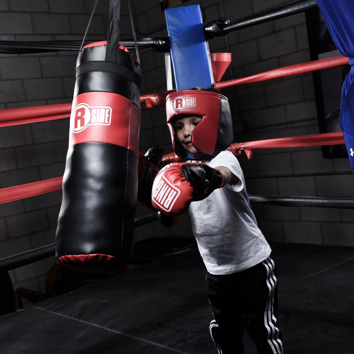 Kids Boxing Set with Mini Heavy Bag, Gloves and Headgear - Black