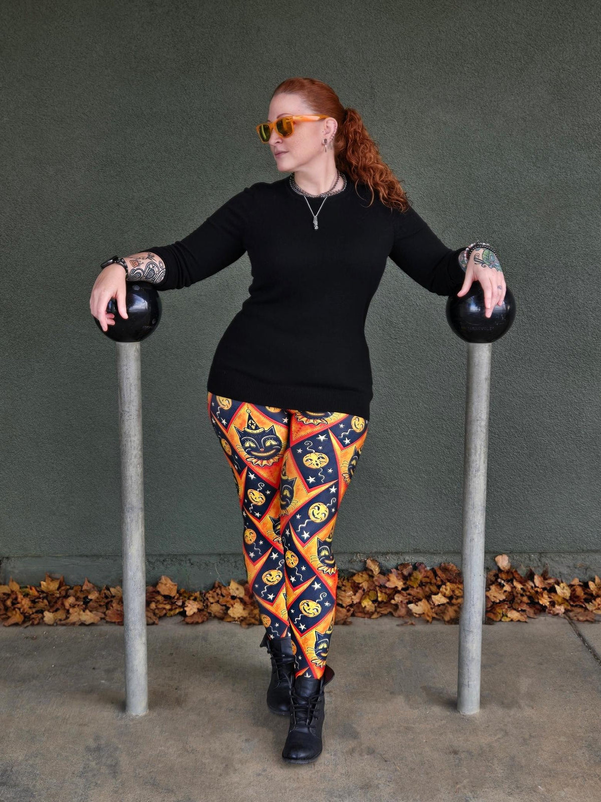 "Grinning Jack" (Johanna Parker Exclusive) Orange Vintage Cat - High-quality Handcrafted Vibrant Leggings
