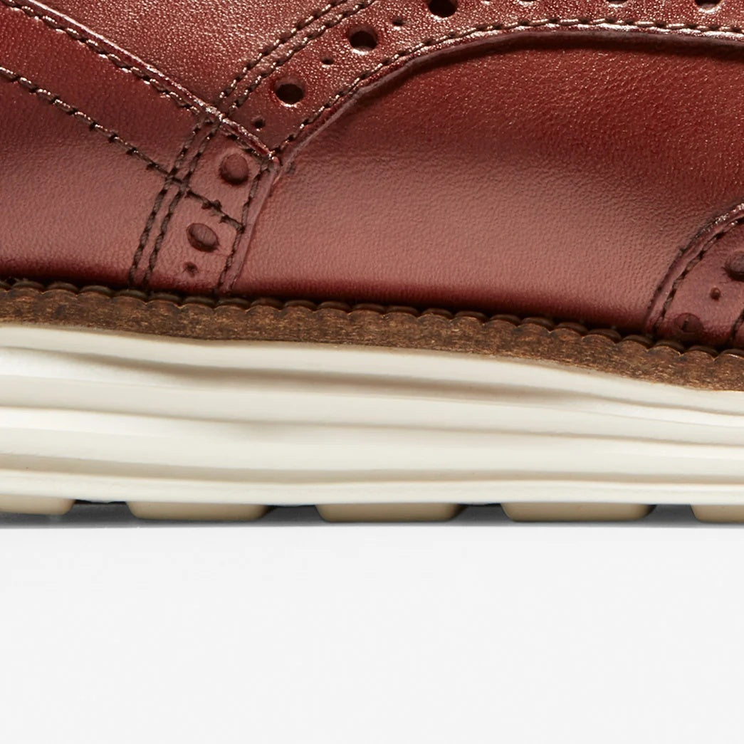MENS COLE HAAN ORIGINAL GRAND CLASSIC WINGTIP OXFORDS - WIDE WIDTH