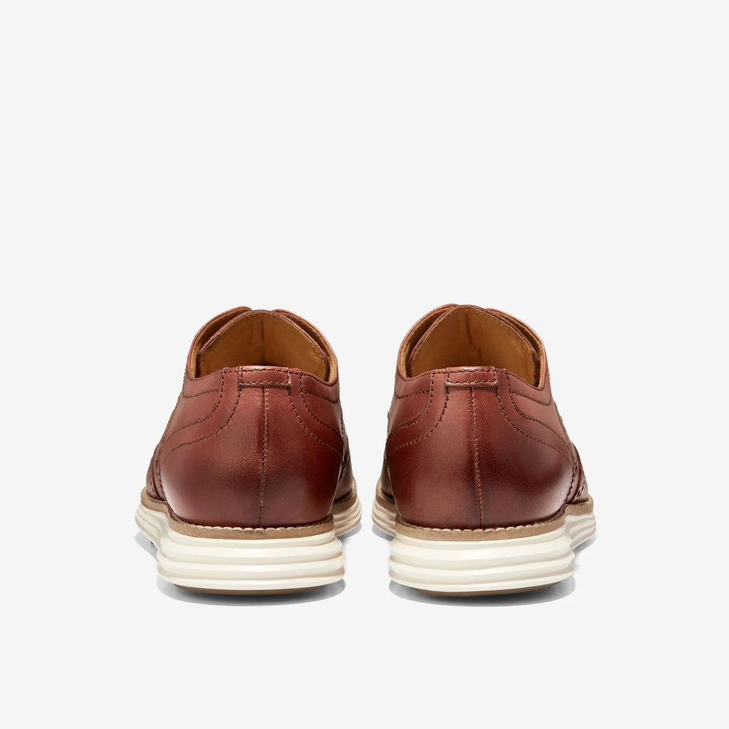 MENS COLE HAAN ORIGINAL GRAND CLASSIC WINGTIP OXFORDS - WIDE WIDTH