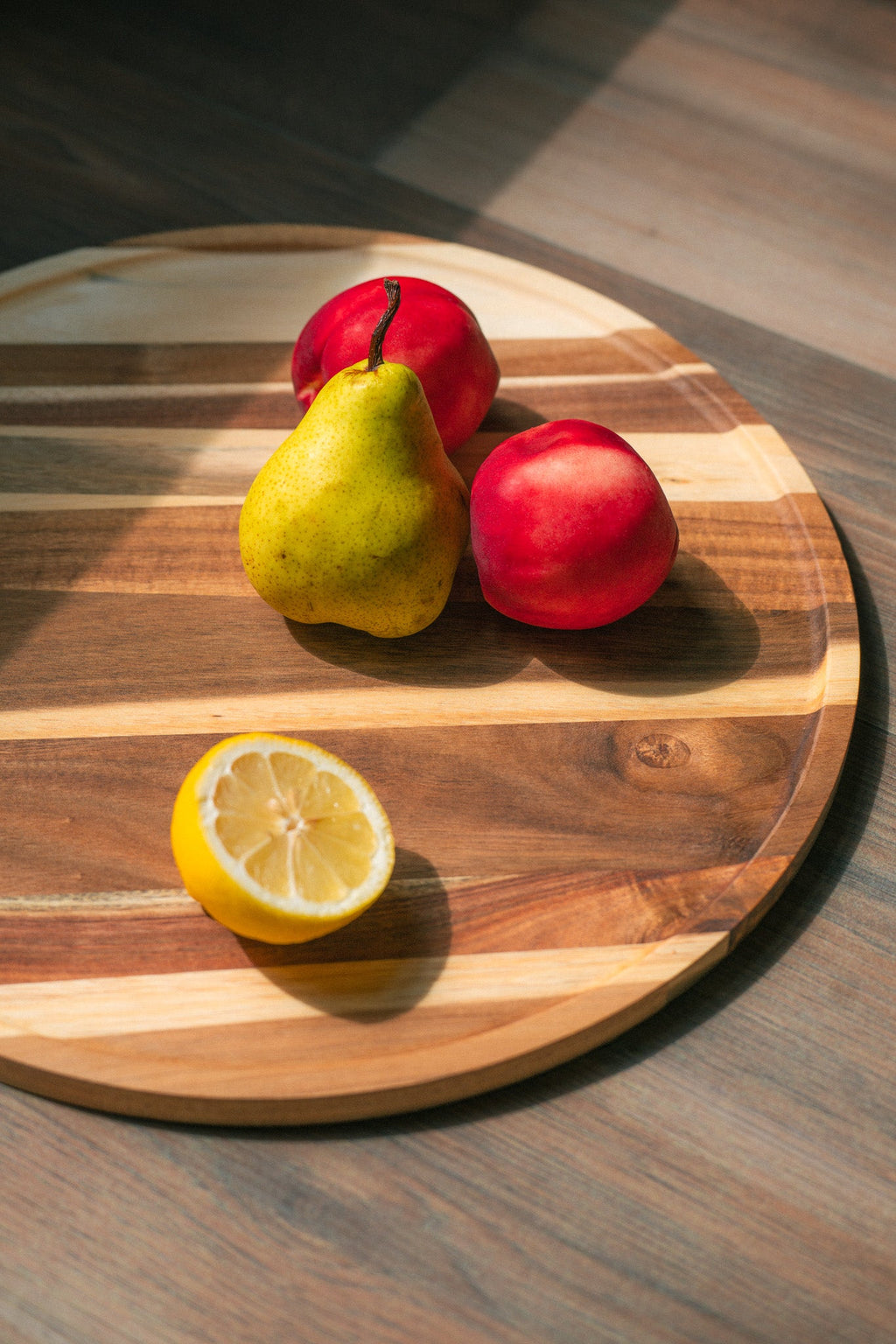 Round Charcuterie Serving Board with Beveled Edge