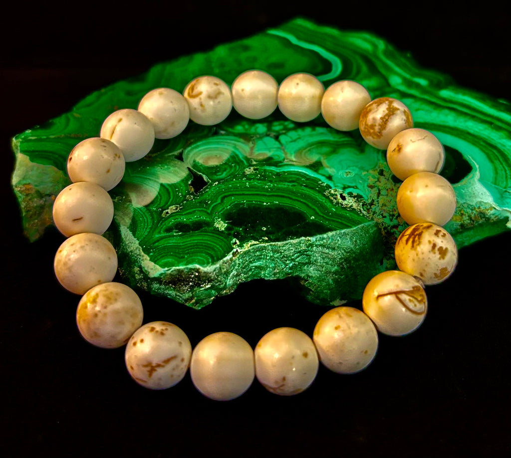 Pure Calm White Turquoise Bracelet – 10mm Matte Reiki-Infused Power Bracelet (Medium Fit)