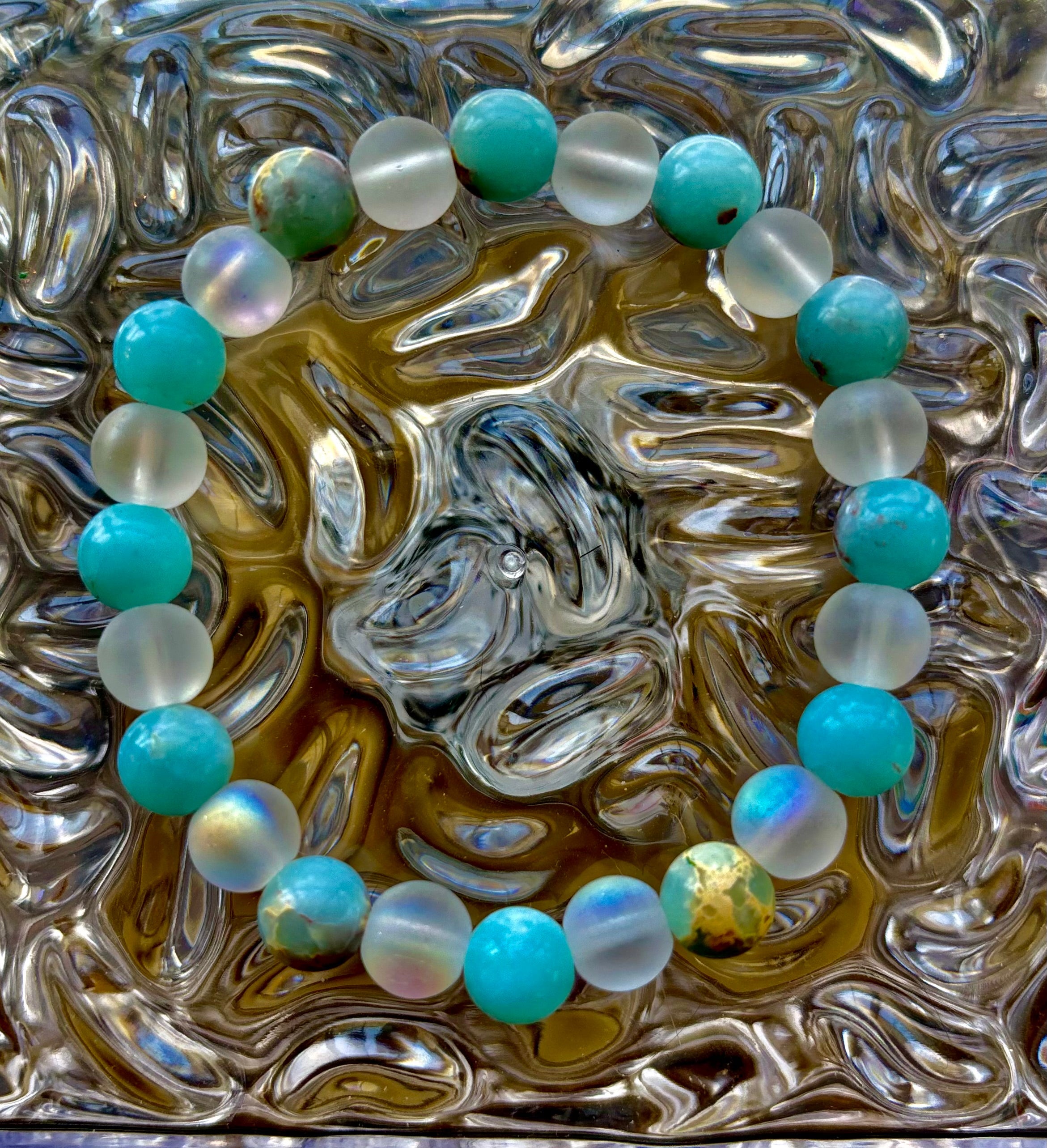 Ocean Breeze Resin Bead Bracelet – Sea Glass Vibes