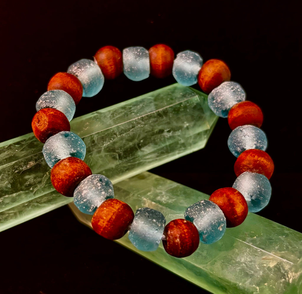 Ocean Drift Recycled Sea Glass Bracelet – Blue Coastal Wood Bead Stretch Bracelet