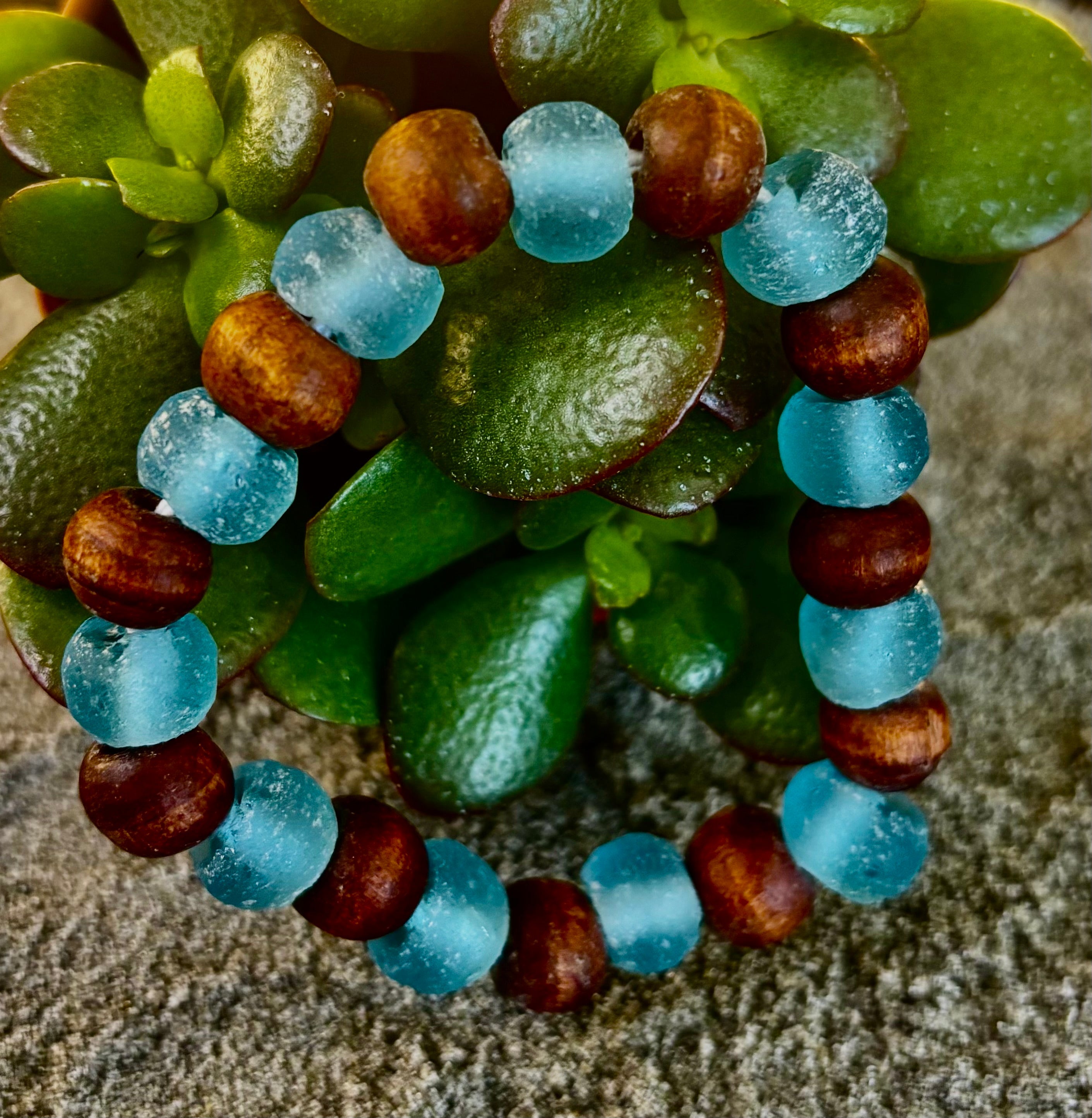 Ocean Drift Recycled Sea Glass Bracelet – Blue Coastal Wood Bead Stretch Bracelet