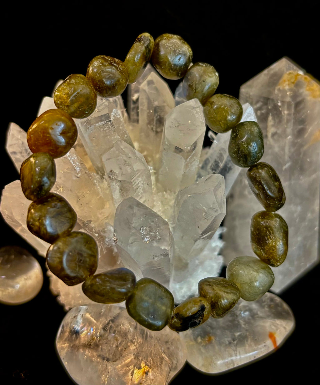 Cosmic Pebble Magic – Tumbled Natural Labradorite Bracelet (10–12mm)