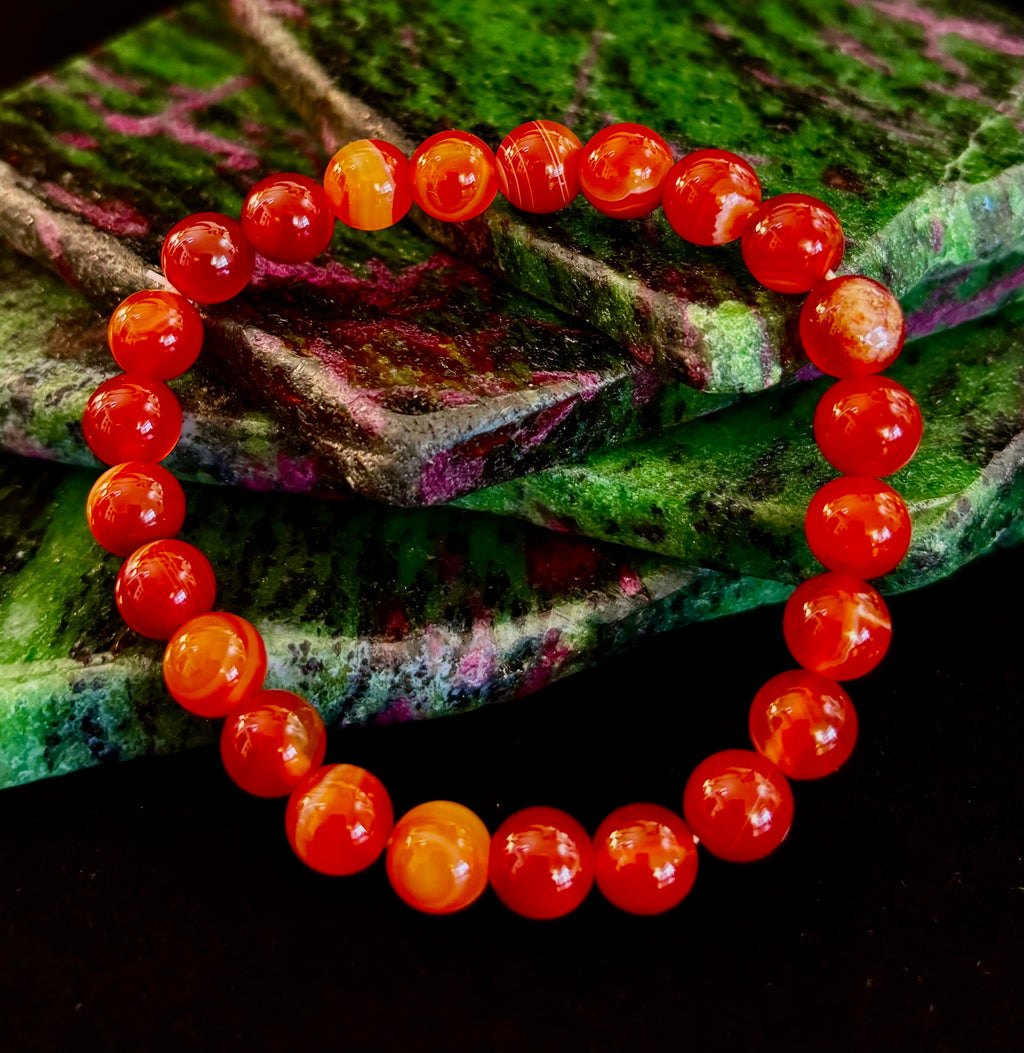 Yuletide Harmony Banded Agate Bracelet