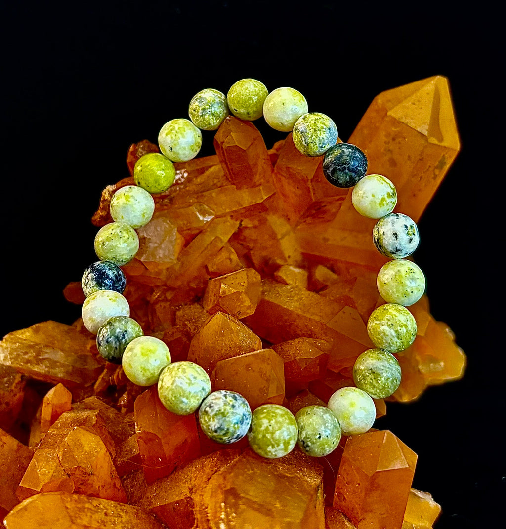 Yellow Serpentine Bracelet | The Sunshine & Renewal Gemstone