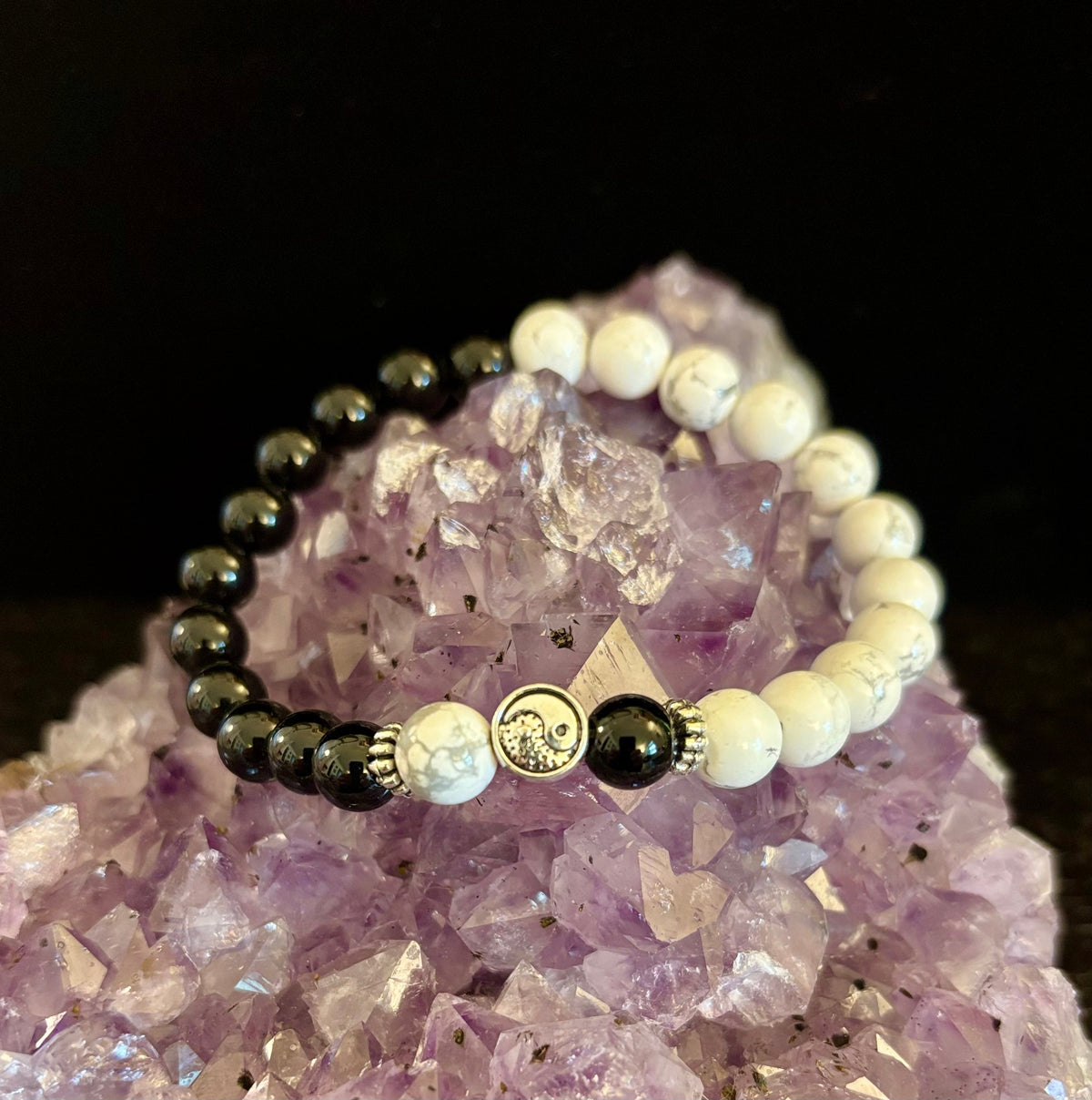 Reiki-Infused Men's Yin Yang Energy Bracelet for Duality, Inner Balance & Grounded Power (8mm)