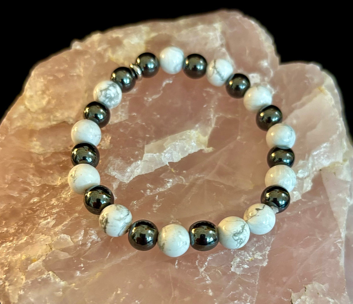 Reiki-Infused White Howlite & Hematite Bracelet for Stress Relief, Grounding & Quiet Focus (8mm)