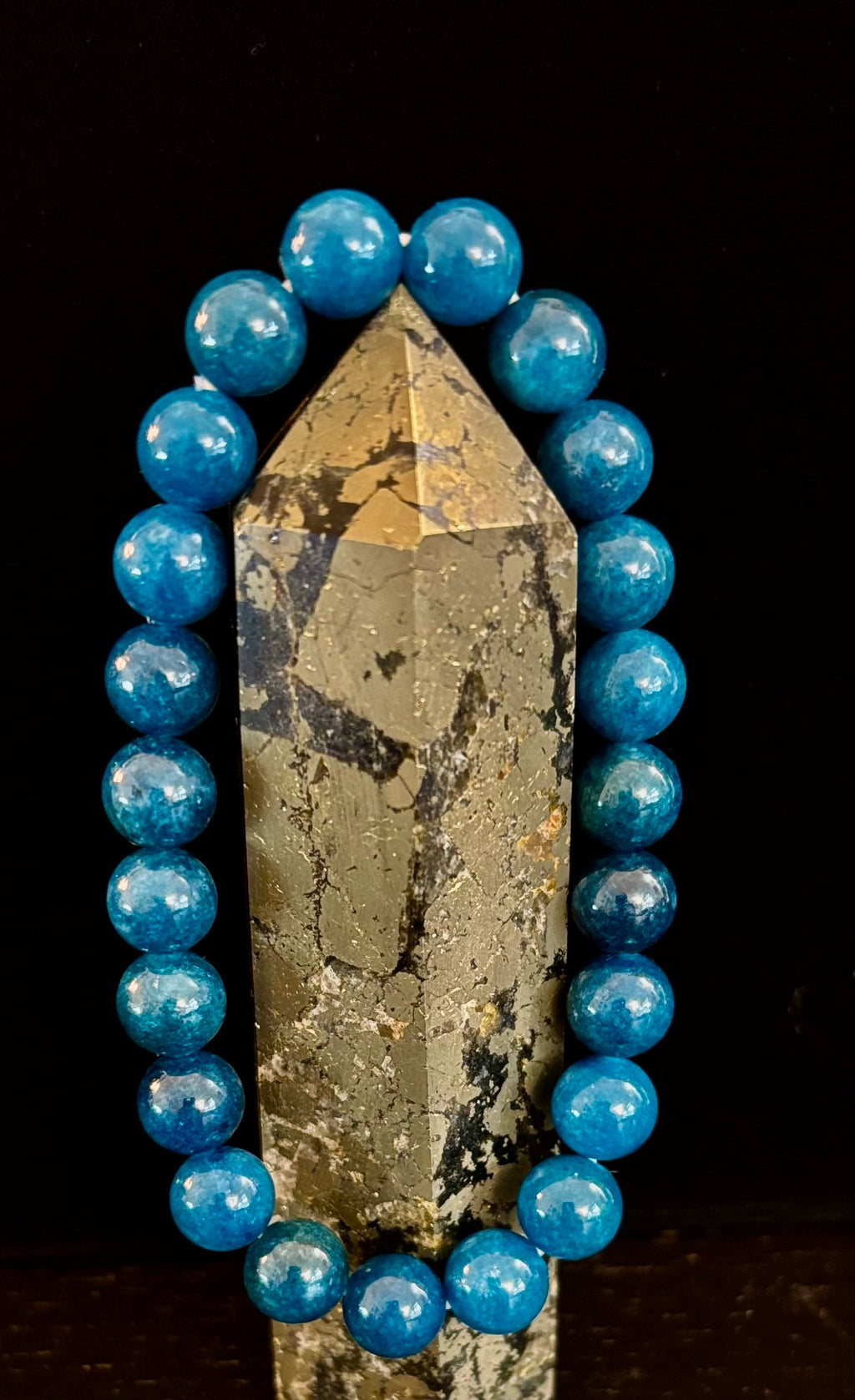 Reiki-Infused Natural Blue Apatite Bracelet for Inspiration, Creative Focus & Expressive Truth (8mm & 10mm)