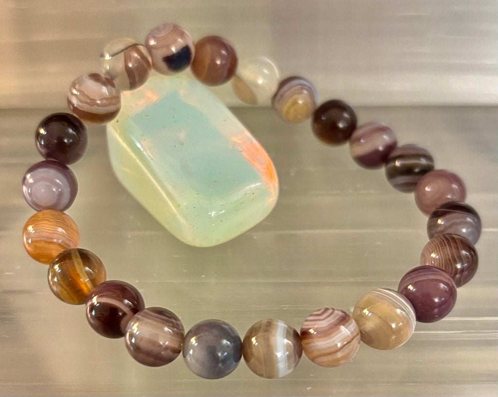 Reiki-Infused Natural Botswana Agate Bracelet for Emotional Healing, Comfort & Stress Relief (8mm)