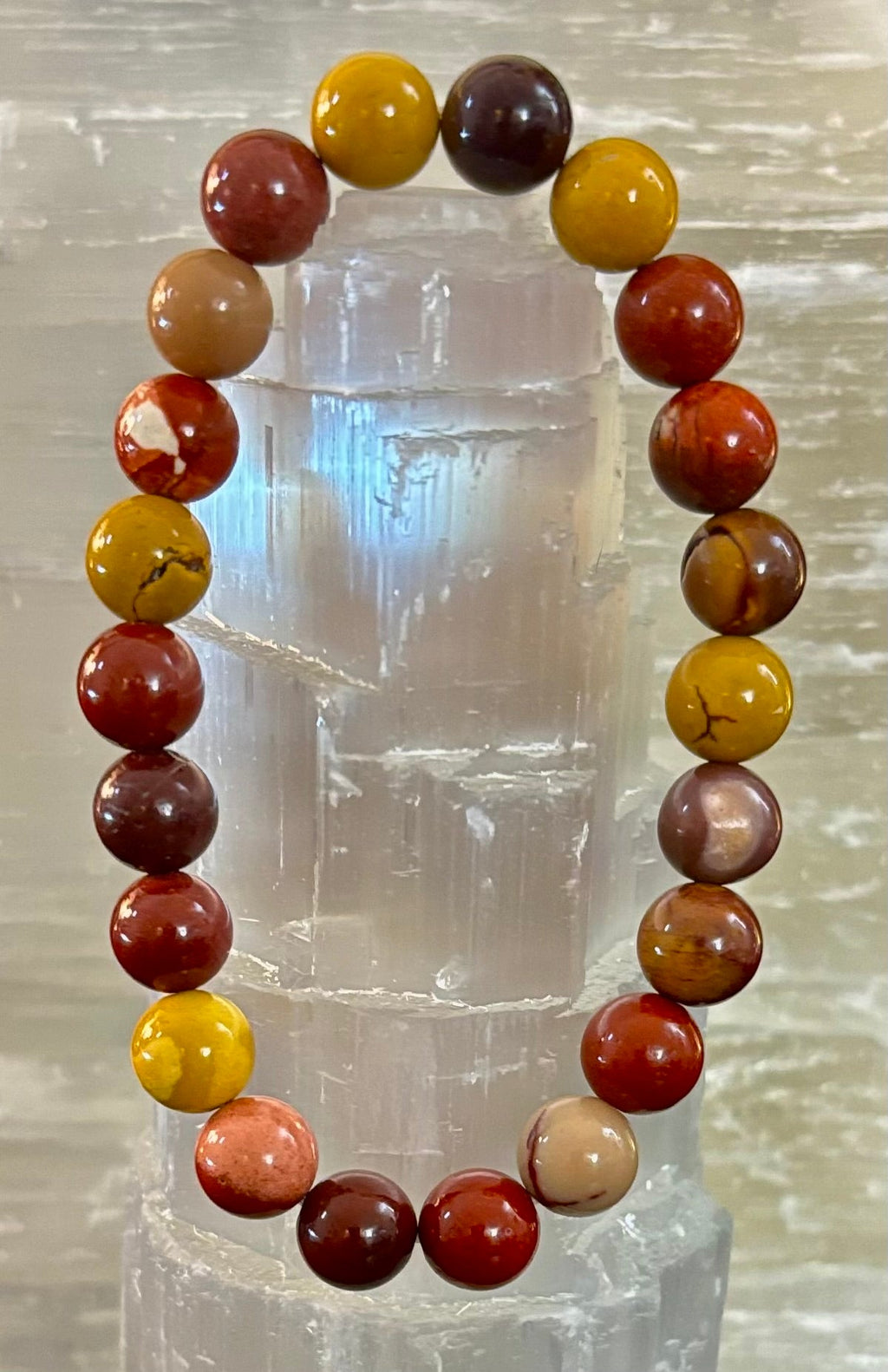 Reiki-Infused Australian Mookaite Jasper Bracelet for Vitality, Grounded Decision-Making & Embracing Change (8mm)
