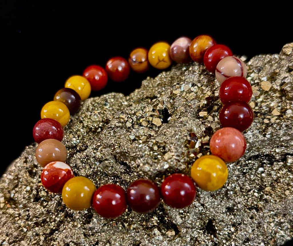 Reiki-Infused Australian Mookaite Jasper Bracelet for Vitality, Grounded Decision-Making & Embracing Change (8mm)