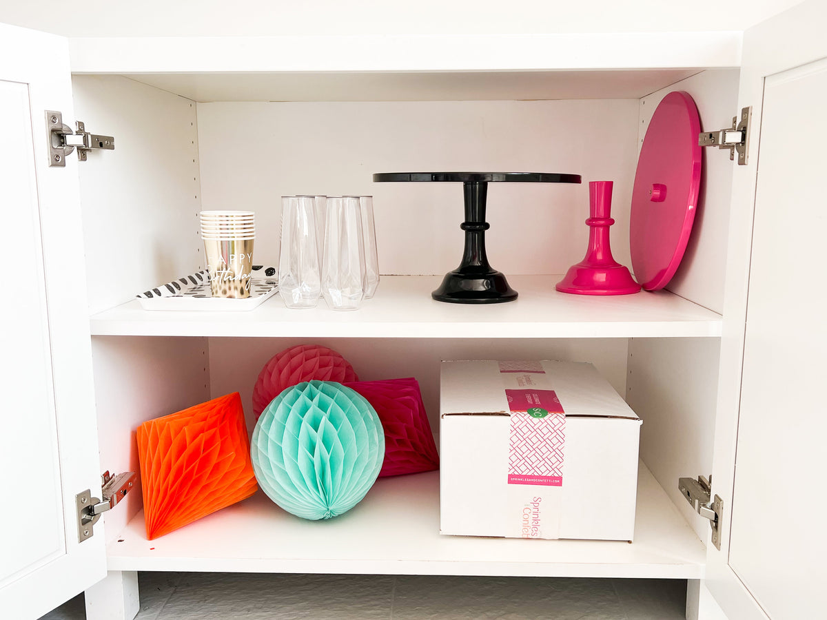 Bright Hot Pink Melamine Pedestal Cake Stand  | NEW