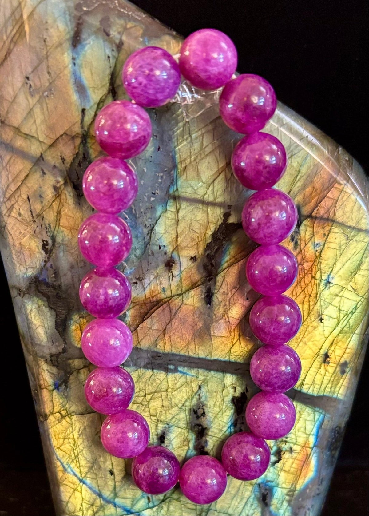 Reiki-Infused Natural Spodumene (Kunzite) Bracelet for Unconditional Love, Heart Chakra Healing & Emotional Balance (10mm)
