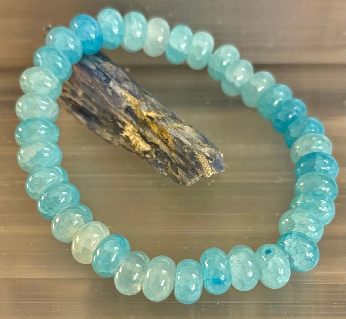 Tranquil Strength Agate Rondelle Bracelet – Grounding Energy for Everyday Wear