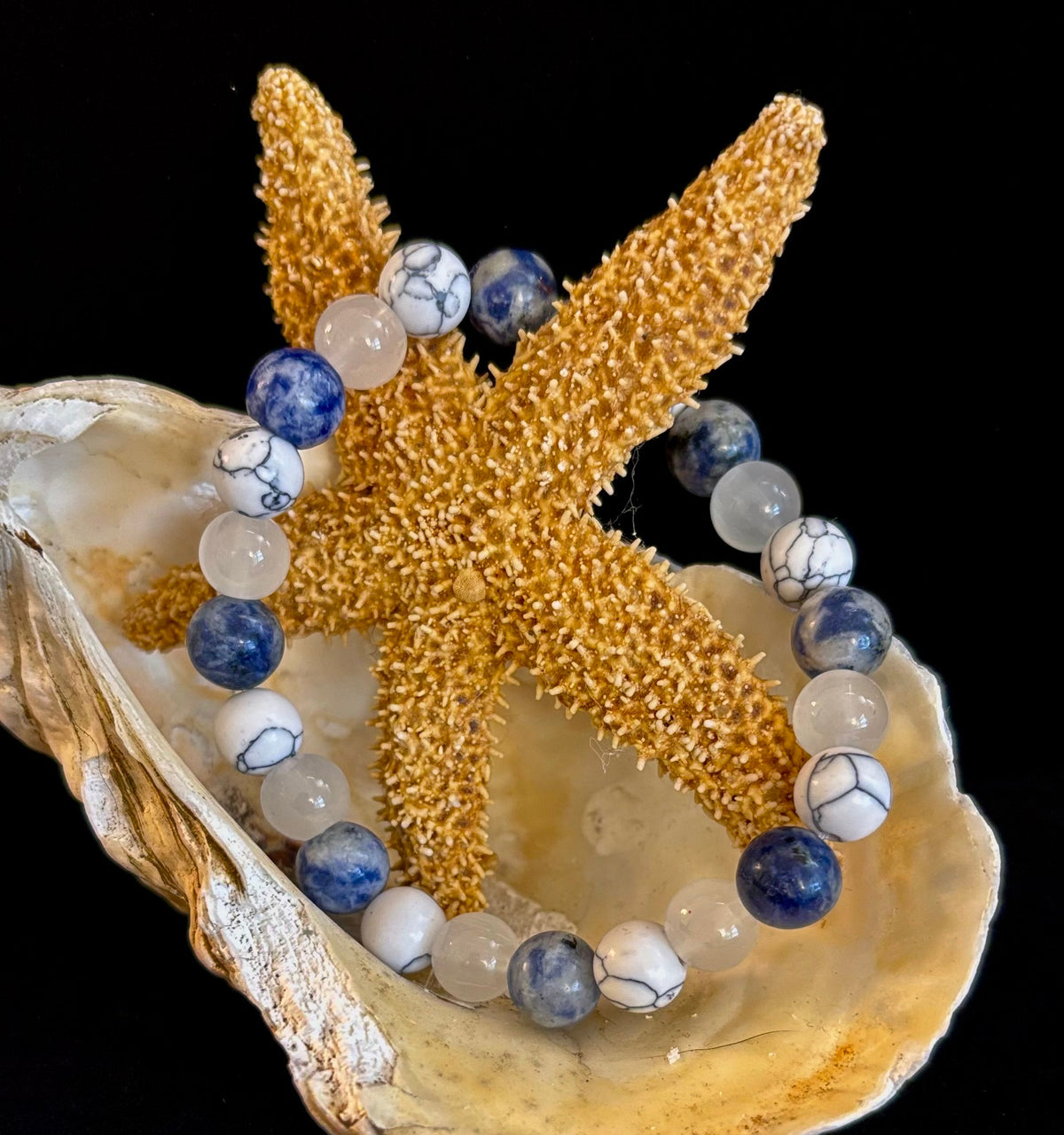 Lapis Lazuli, White Turquoise & Selenite Beaded Bracelet – Protection, Grounding & Spiritual Clarity