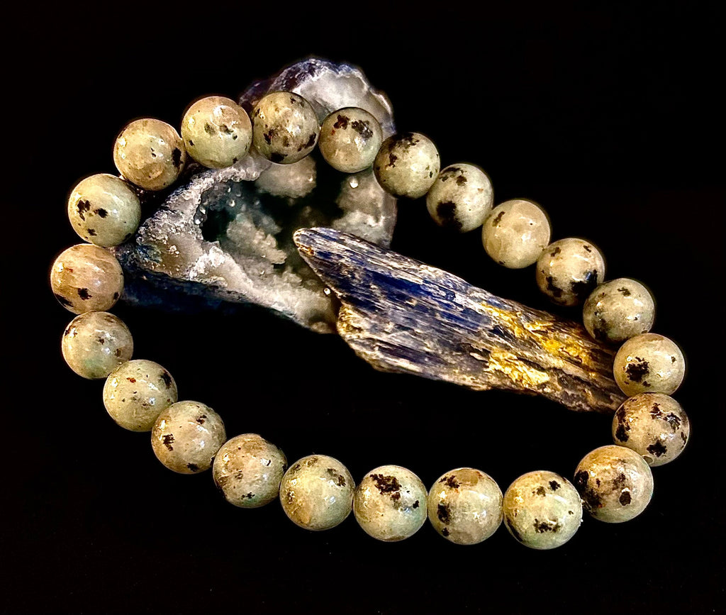 Reiki-Infused Natural Sesame Kiwi Jasper Bracelet for Joy, Nurturing Balance & Emotional Strength (8mm)