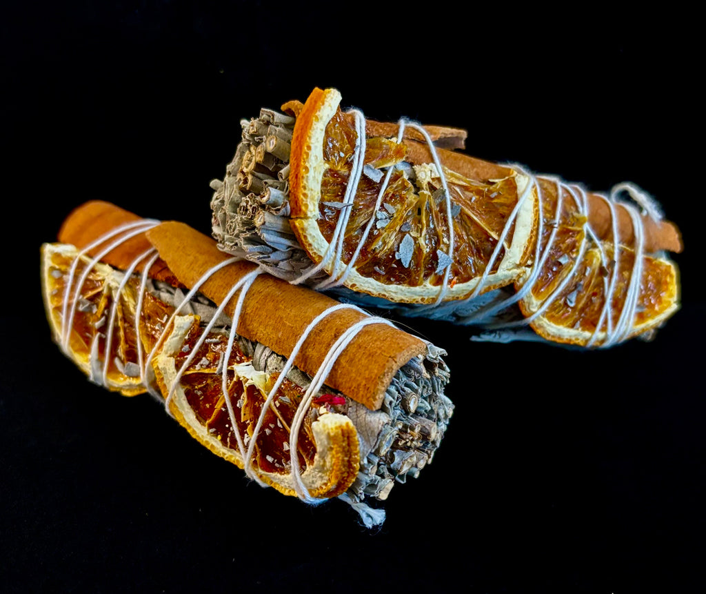 White Sage, Orange & Cinnamon Smudge Bundle – Cleansing, Warmth & Holiday Energy (4”)