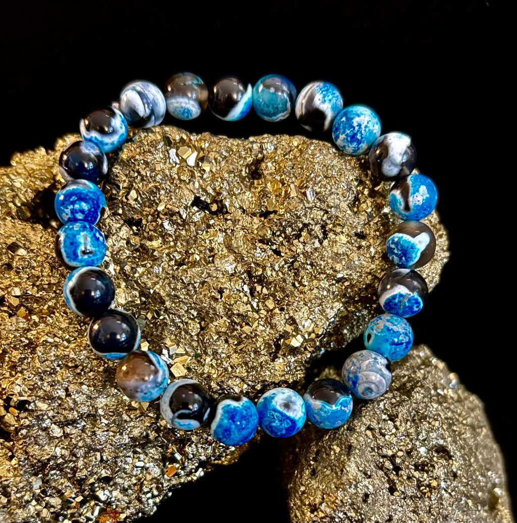 Reiki-Infused Blue Fire Agate Bracelet for Deep Calm, Emotional Balance & Throat Chakra Alignment (8mm)