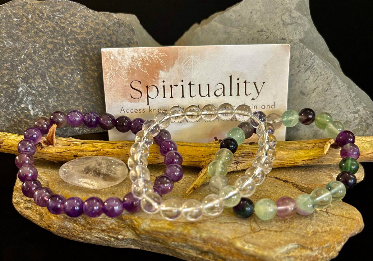 Intentions Bracelet Set with a crystal – Spirituality (Clear Quartz, Amethyst & Fluorite)