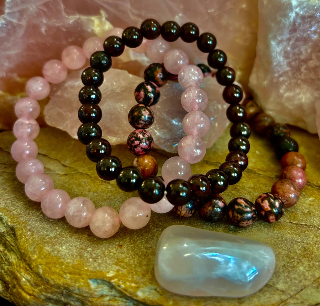 Intentions Bracelet Set with a Crystal – Love (Rose Quartz, Rhodonite & Garnet)