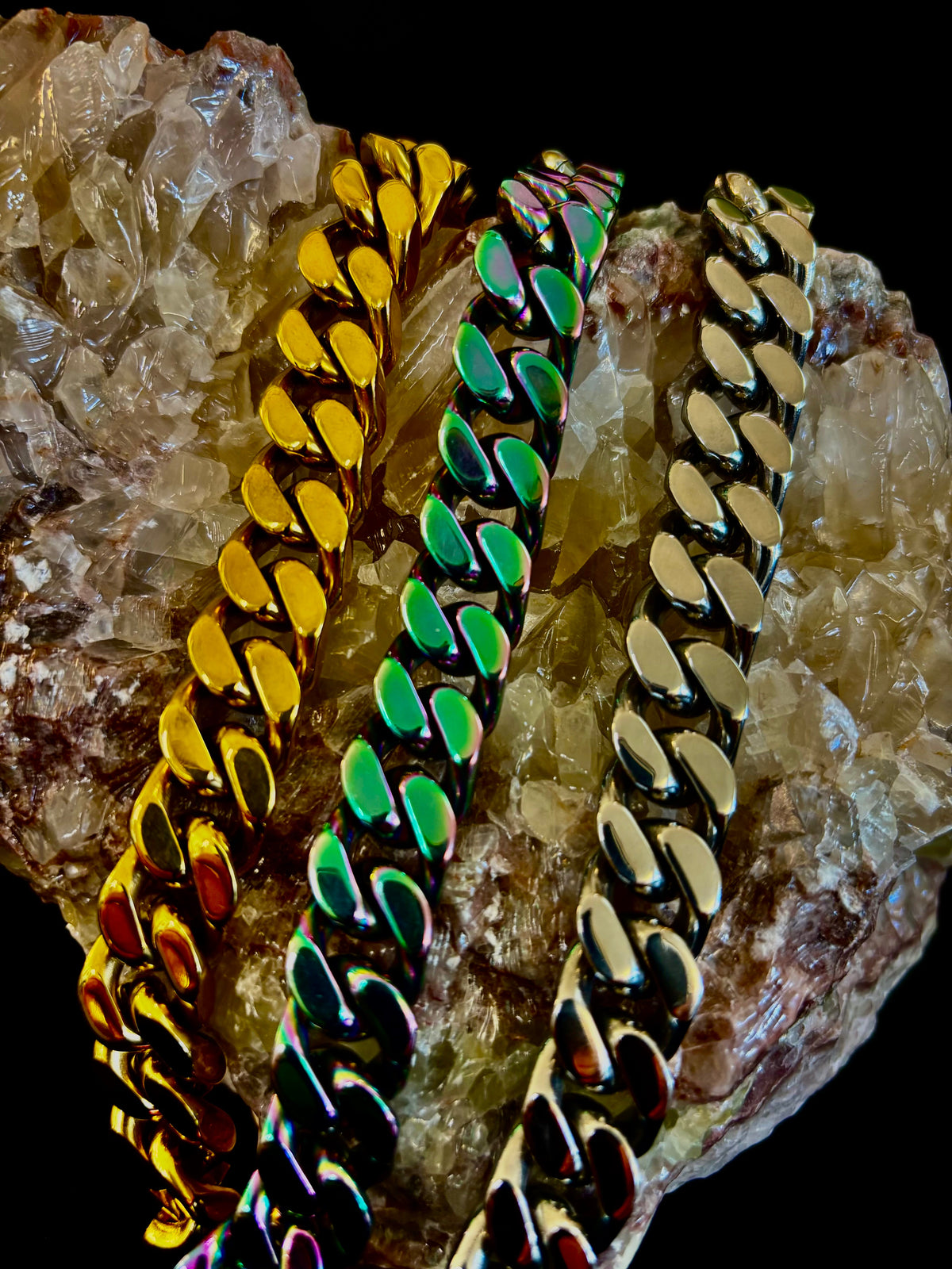 Titanium Steel Chain Bracelet – 22cm Cuban Link, Silver/Gold/Rainbow