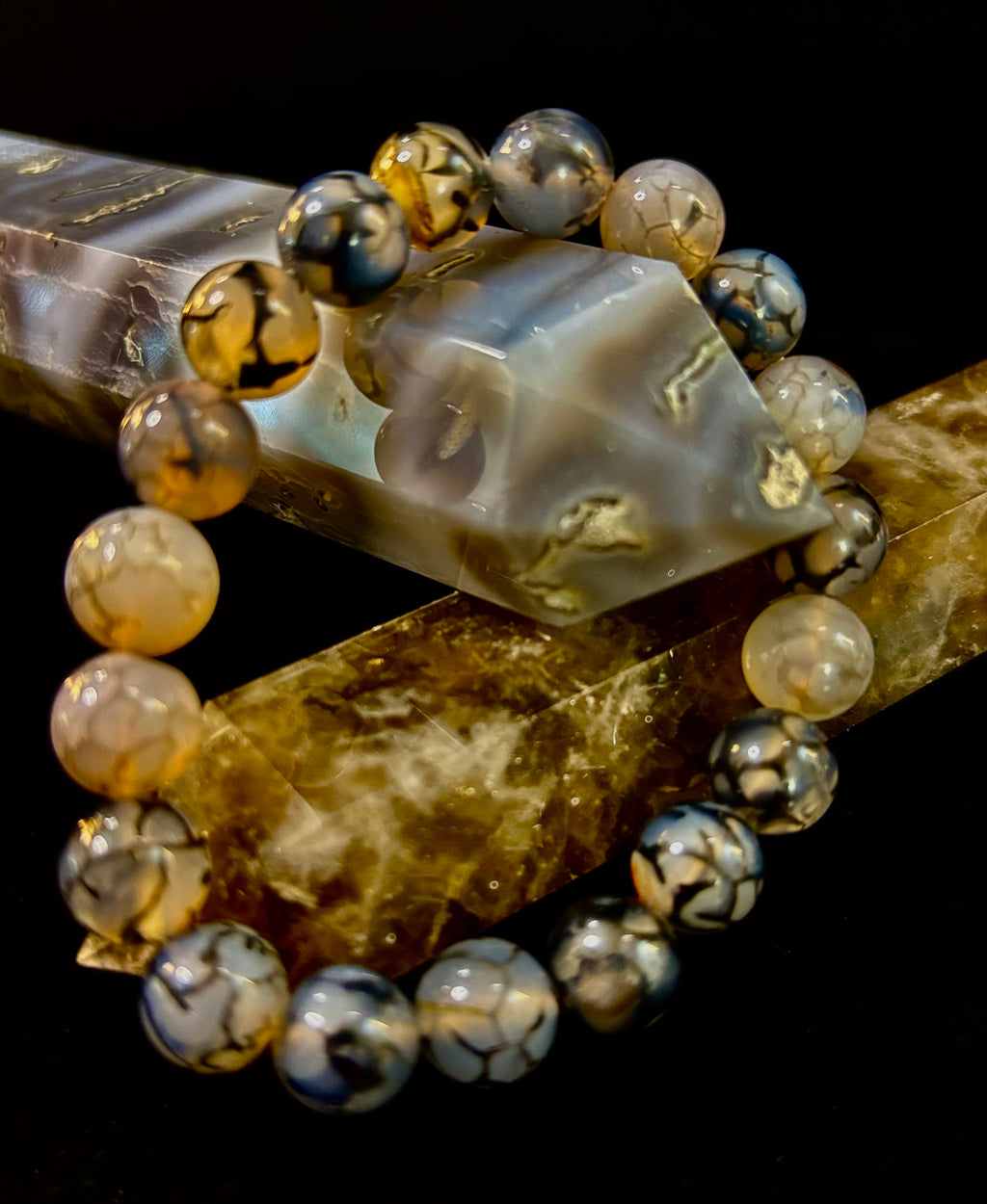 Reiki-Infused Black & White Dragon Vein Agate Bracelet for Protection, Yin-Yang Balance & Courage (8mm & 10mm)