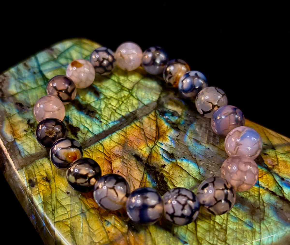 Reiki-Infused Black & White Dragon Vein Agate Bracelet for Protection, Yin-Yang Balance & Courage (8mm & 10mm)