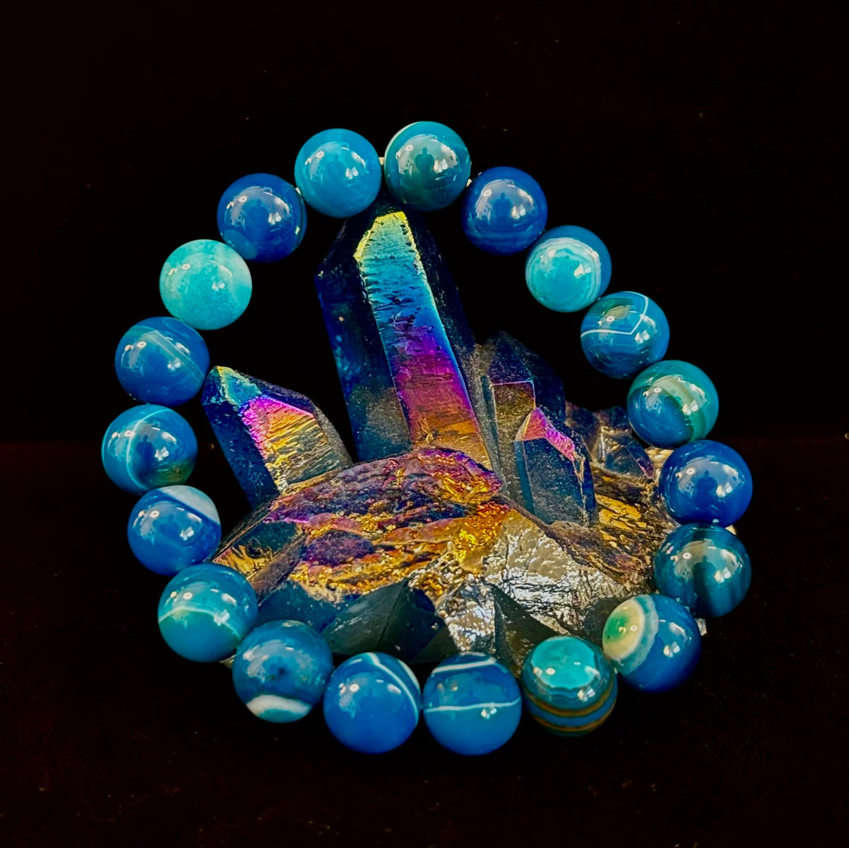 Blue Striped Agate Reiki-Infused Healing & Calm Bracelet (Medium Wrists)