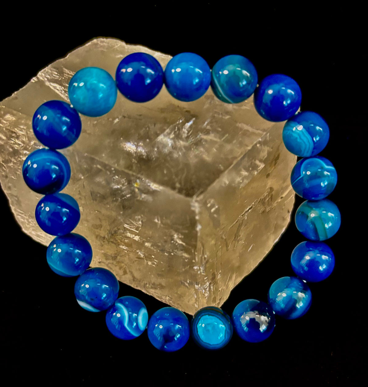 Blue Striped Agate Reiki-Infused Healing & Calm Bracelet (Medium Wrists)