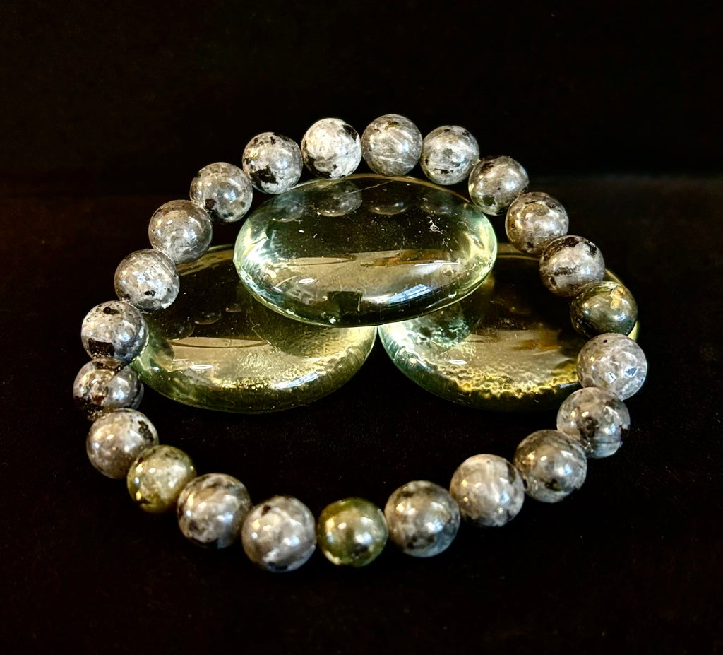 Reiki-infused Larvikite 8mm Protection & Manifestation Bracelet (Medium-Large Wrists)