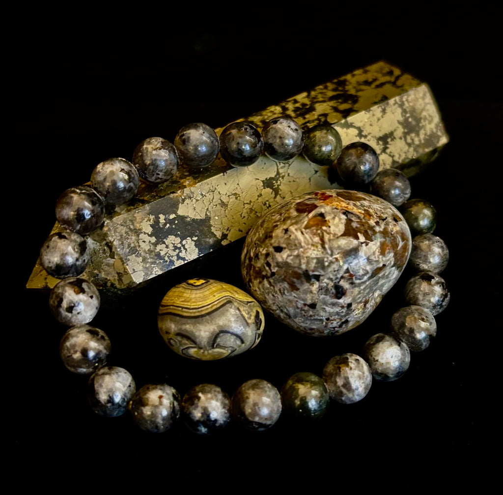 Reiki-infused Larvikite 8mm Protection & Manifestation Bracelet (Medium-Large Wrists)