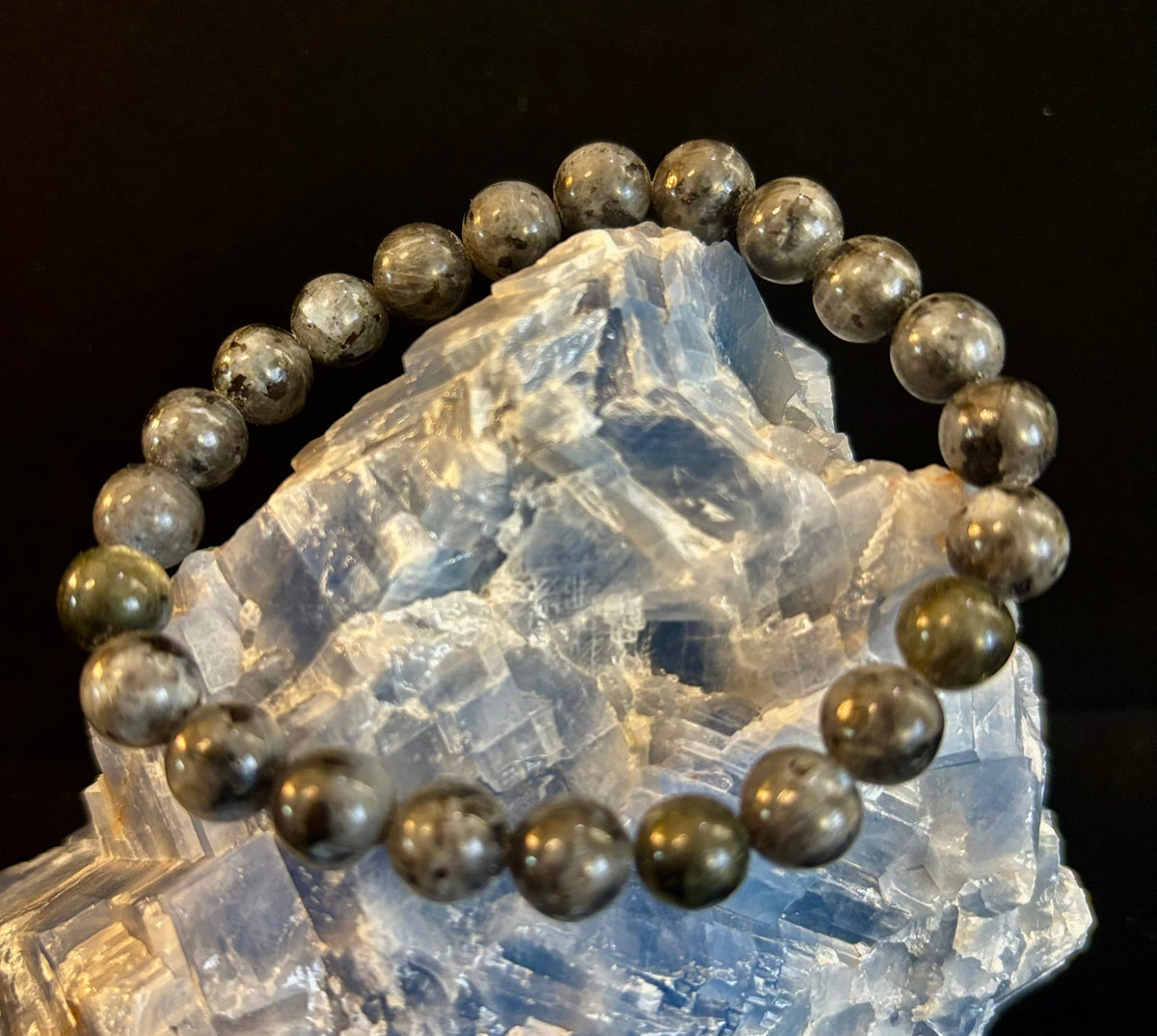 Reiki-infused Larvikite 8mm Protection & Manifestation Bracelet (Medium-Large Wrists)