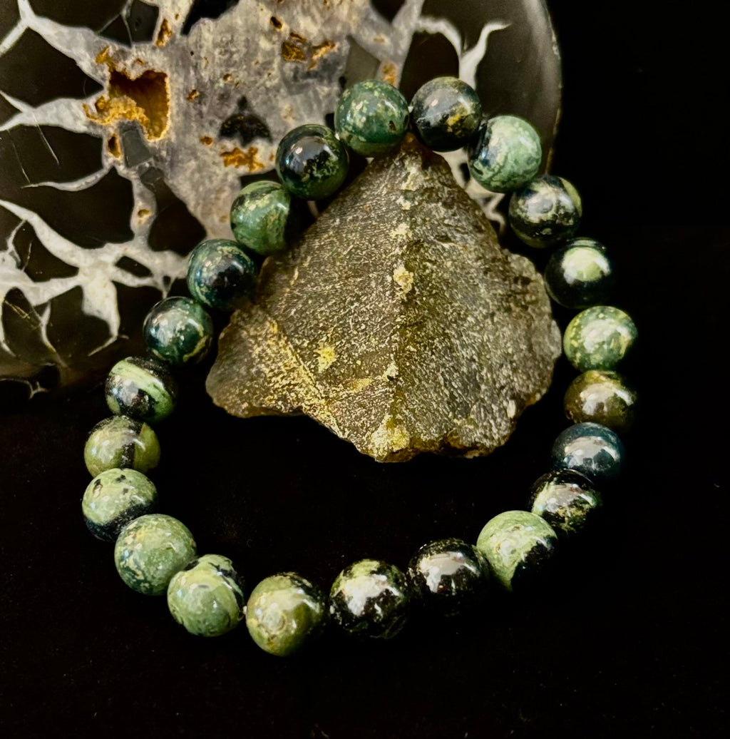 Kambaba Jasper 8mm Reiki-Infused Peace & Manifestation Bracelet (Medium-Large Wrists)