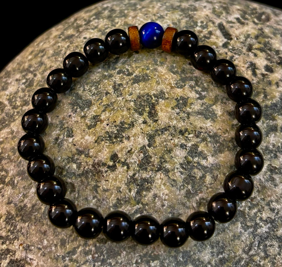 Reiki-Infused Men’s Lava Rock & Glossy Black Stone Bracelet Collection – Grounding, Protection & Aromatherapy Diffusion (8mm)