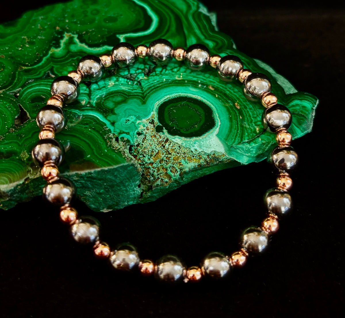 Copper & Hematite Bracelet – Grounding, Strength & Energy Balance (Large Wrists)