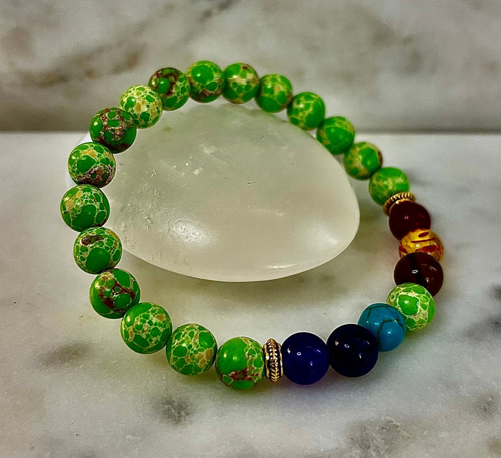 Reiki-Infused 7 Chakra & Green Sea Sediment Jasper Alignment Bracelet for Total Balance & Grounding (8mm)