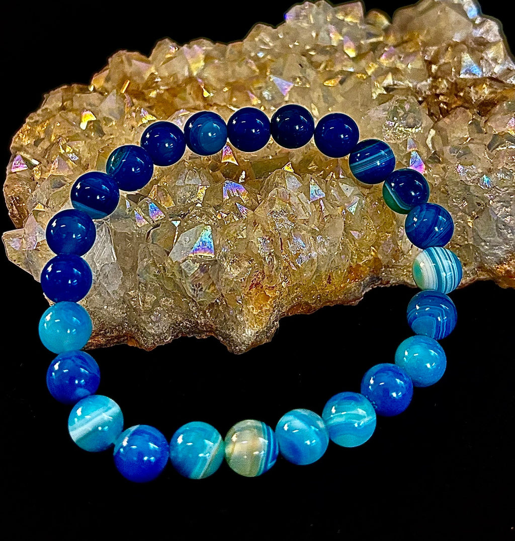 Blue Striped Agate Reiki-Infused Healing & Calm Bracelet (Medium Wrists)