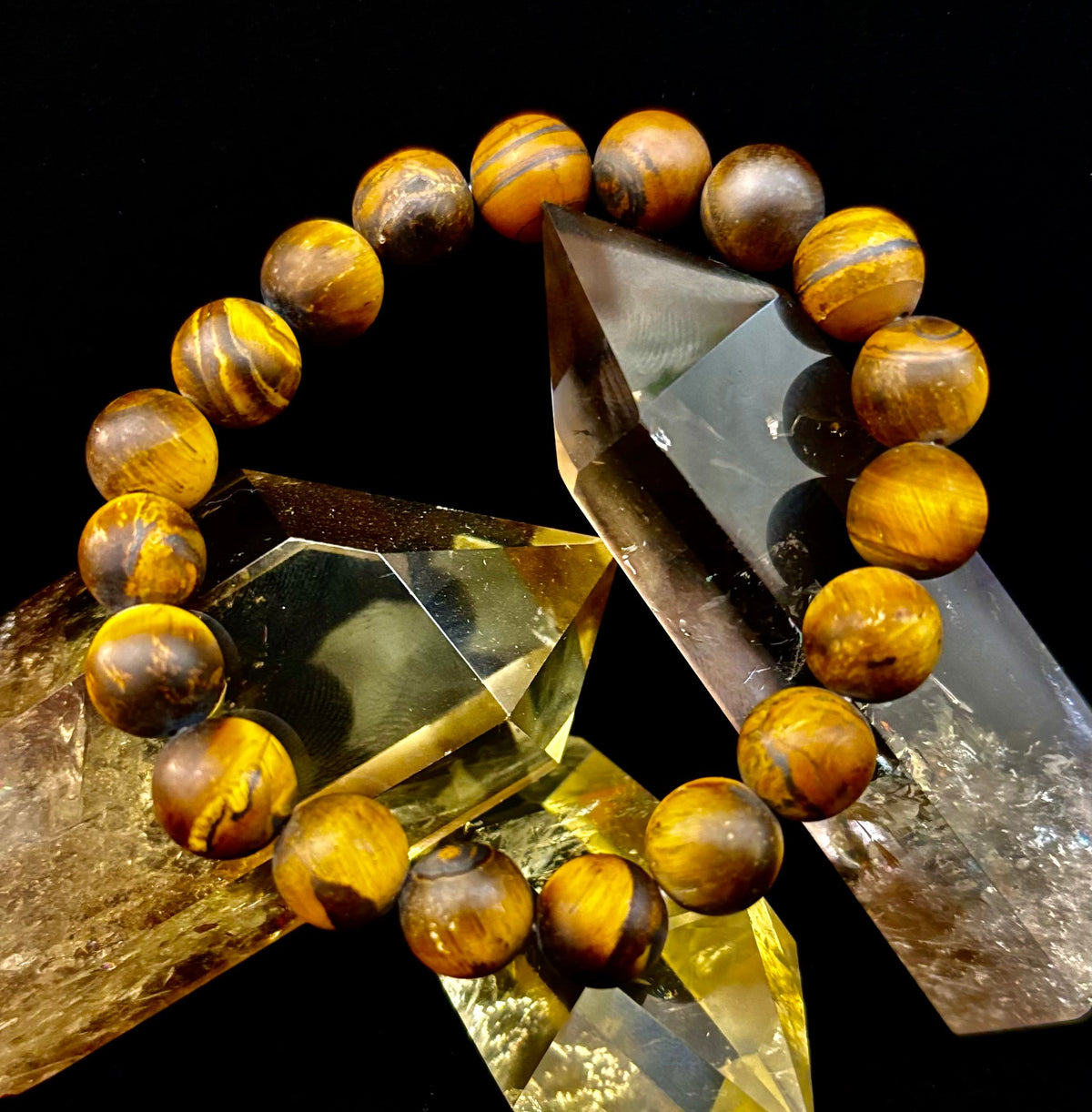 Reiki-Infused Matte Tiger’s Eye Bracelet for Courage, Protection & Focus (10mm)