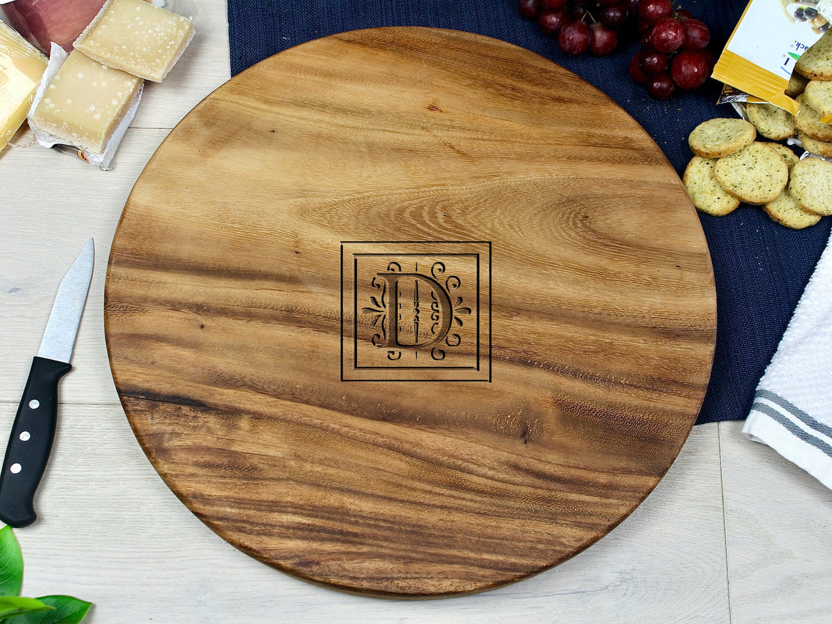 Medium Round Charcuterie Board