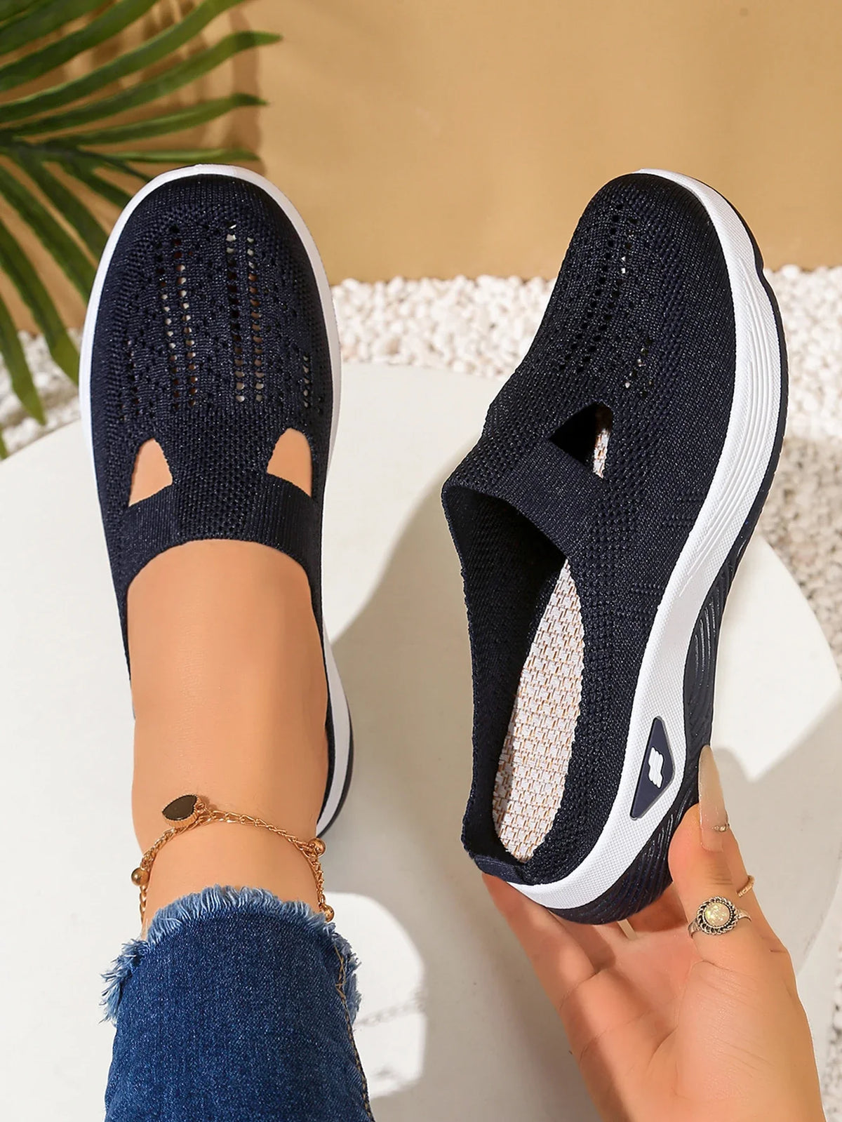 Women Shoes Convenient and Comfortable at Home, One Foot with a Vent and Half Slipper Women's Summer Shoes