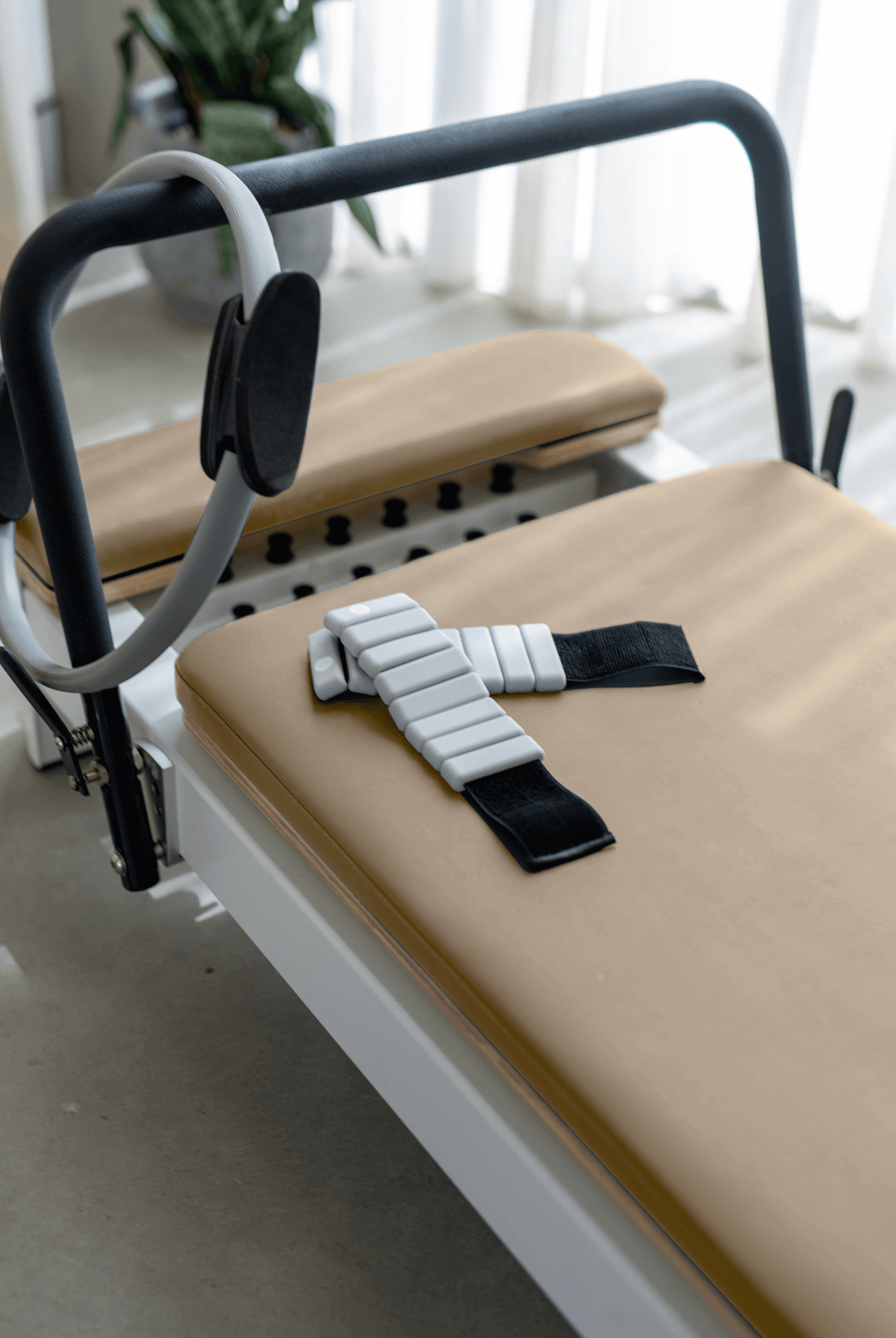 Queen Folding Reformer Customized by YOU