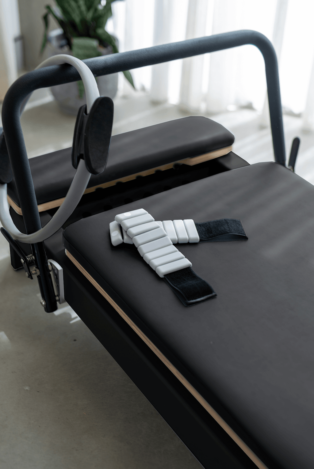 Queen Folding Reformer Customized by YOU