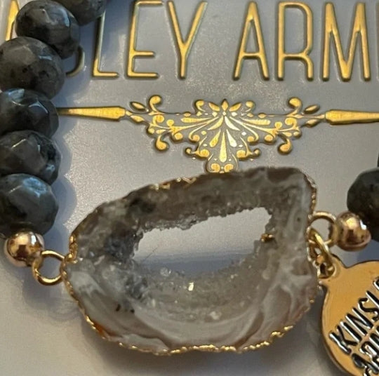 Kinsley Armelle Smoky Bracelet Agate Collection