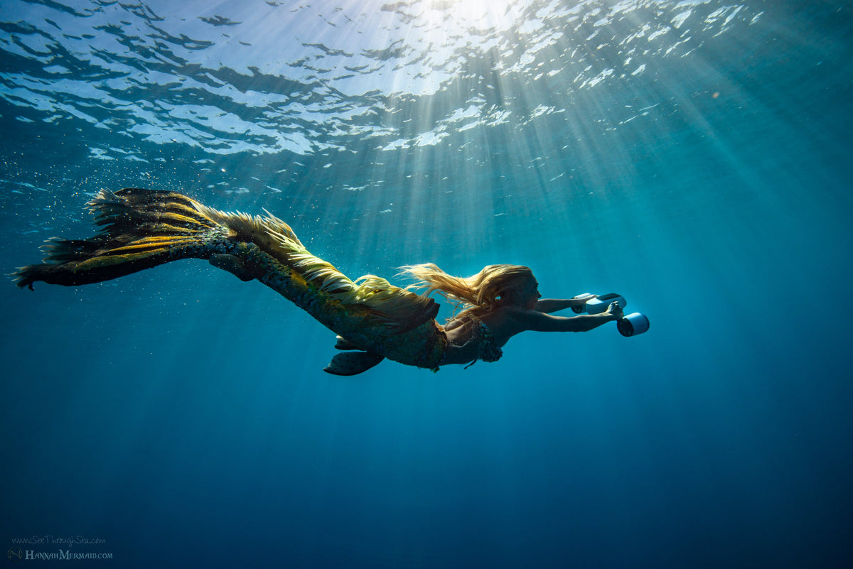 Underwater Fun With This Underwater Scooter